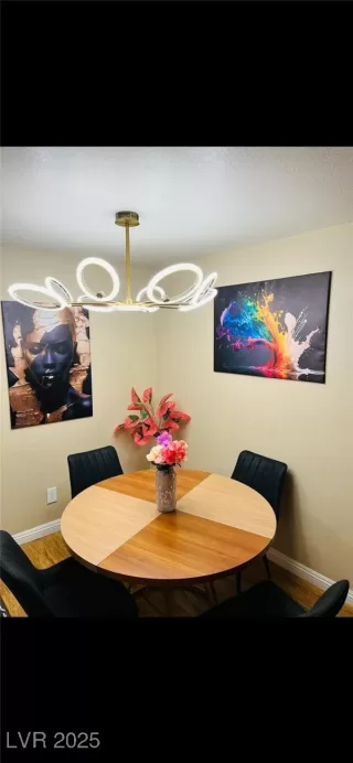 Photo #6: 2660082 Listing 