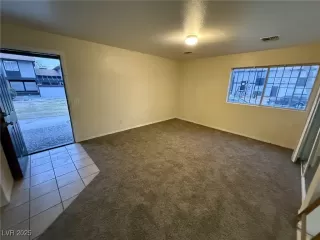 Photo #3: 2660111 Listing 