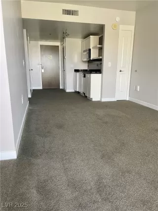 Photo #6: 2660120 Listing 