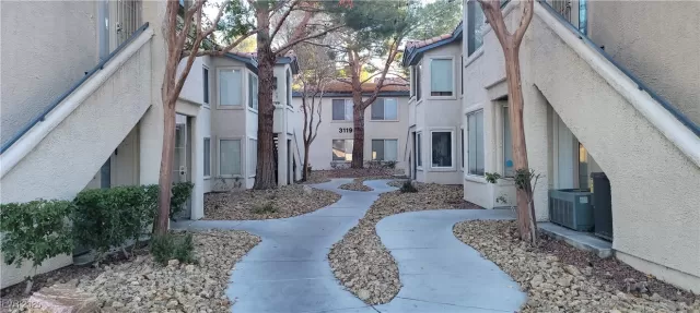 MLS: 2660152 Condo For Sale