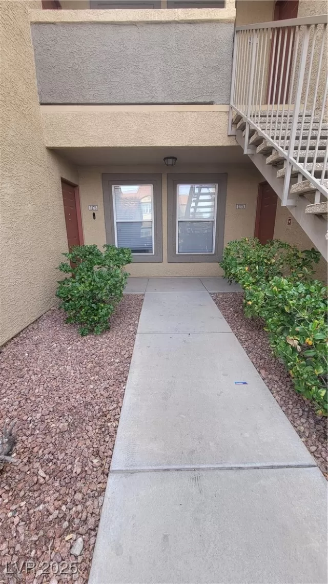 MLS: 2660153 Condo For Sale