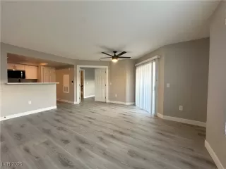 Photo #4: 2660176 Listing 