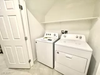 Photo #5: 2660215 Listing 