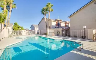 Photo #3: 2660237 Listing 
