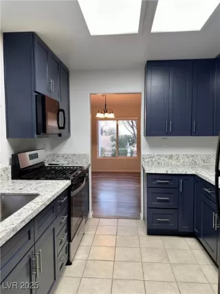 Photo #3: 2660272 Listing 