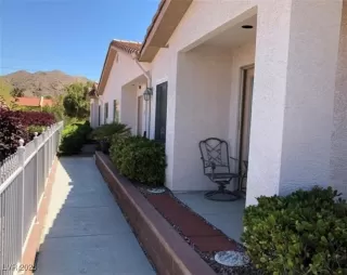 Photo #5: 2660289 Listing 