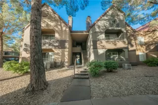 Photo #1: 2660341 Listing 