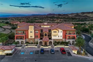 More Details about MLS # 2660385 : 64 STRADA PRINCIPALE 201