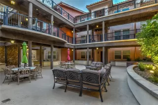 Photo #1: 2660385 Listing 