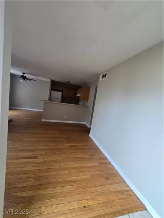 Photo #1: 2660446 Listing 