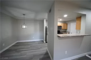 Photo #4: 2660472 Listing 