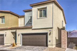 Photo #2: 2660476 Listing