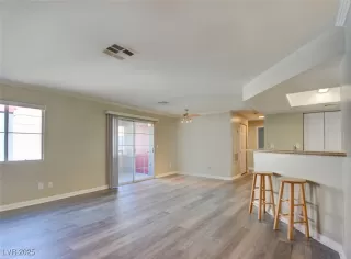 Photo #4: 2660496 Listing 