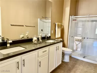 Photo #5: 2660566 Listing 