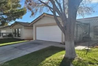 Photo #1: 2660598 Listing 