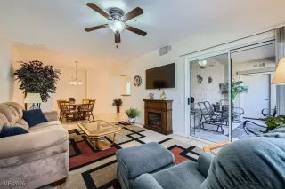 Photo #2: 2660607 Listing