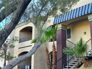 Photo #2: 2660616 Listing 