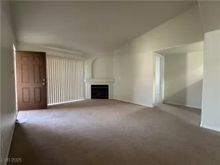 Photo #5: 2660616 Listing 