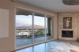 Photo #5: 2660620 Listing 