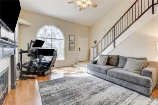 Photo #1: 2660631 Listing 