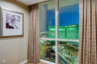 Photo #3: 2660637 Listing