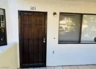 Photo #3: 2660660 Listing