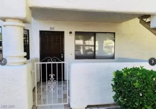 Photo #4: 2660660 Listing