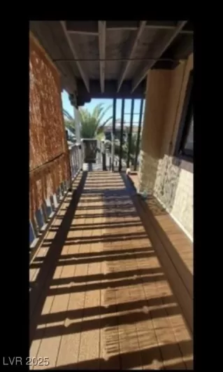 Photo #4: 2660704 Listing