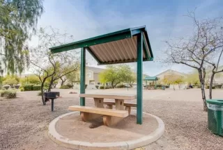 Photo #4: 2660728 Listing 