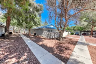 Photo #1: 2660745 Listing