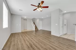 Photo #2: 2660793 Listing 