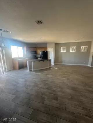 Photo #1: 2660803 Listing 