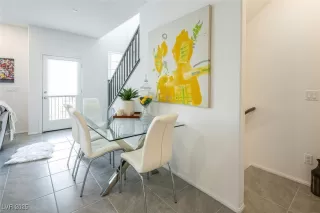 Photo #5: 2660805 Listing 