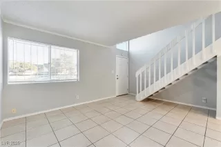 Photo #4: 2660826 Listing 