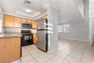 Photo #6: 2660826 Listing 