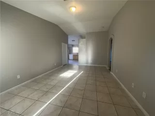 Photo #1: 2660827 Listing 