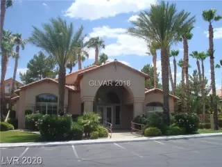 Photo #3: 2660848 Listing 
