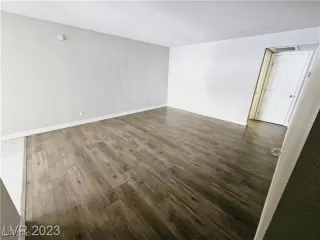 Photo #1: 2660851 Listing 