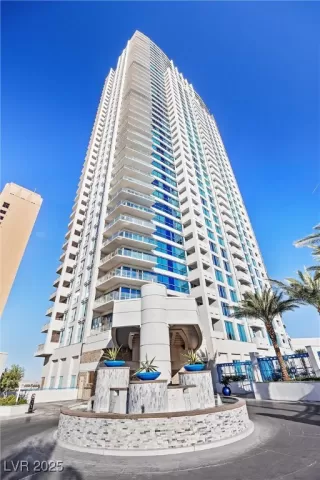 Photo #3: 2660866 Listing 