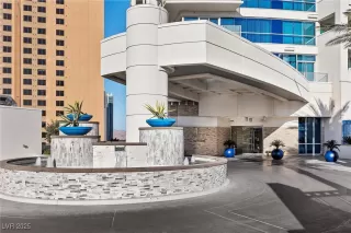 Photo #4: 2660866 Listing 