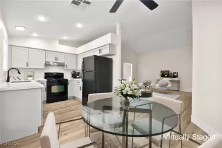 Photo #2: 2660877 Listing