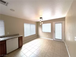 Photo #3: 2660887 Listing 