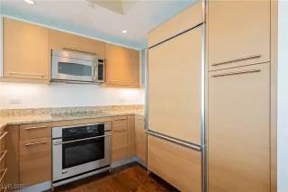 Photo #5: 2660891 Listing 