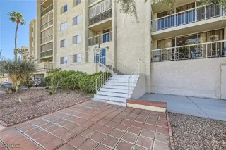 Photo #4: 2660897 Listing 