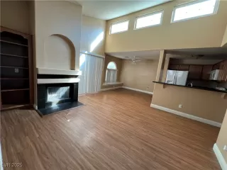 Photo #2: 2660924 Listing