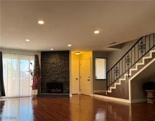 Photo #4: 2660937 Listing 