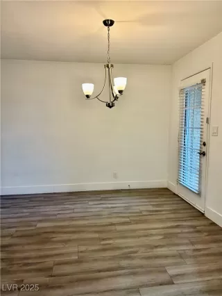 Photo #5: 2660943 Listing 