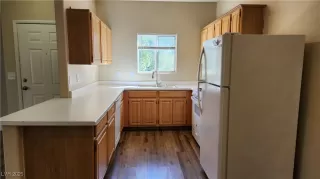 Photo #5: 2660975 Listing 