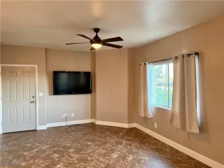 Photo #3: 2660998 Listing 