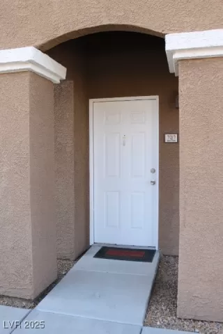 Photo #3: 2661016 Listing 